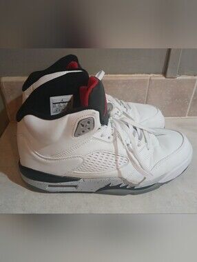 Nike Air Jordan 5 Retro "White Cement" sneakers Size 9.5